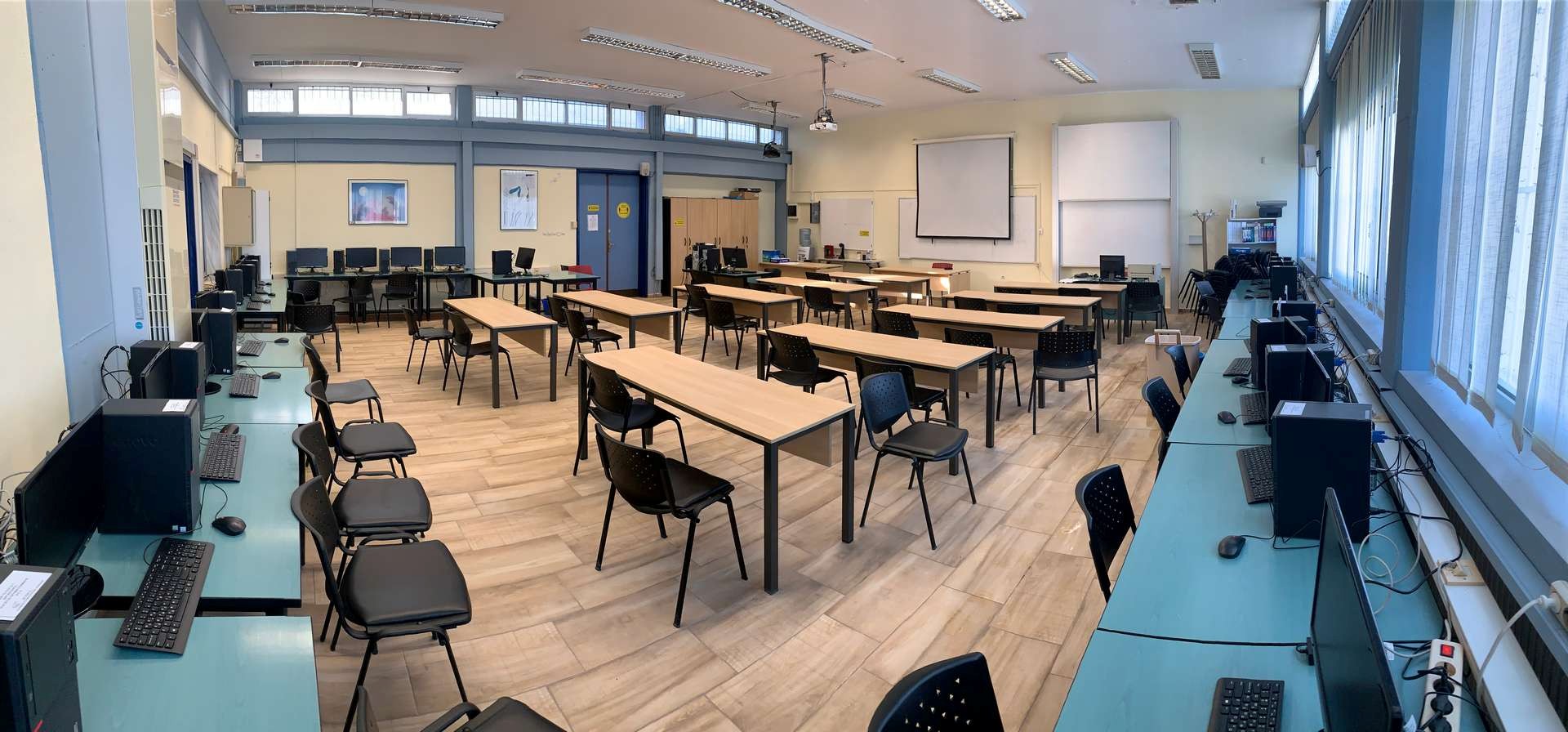 Πρόγραμμα Σπουδών και Μαθήματα